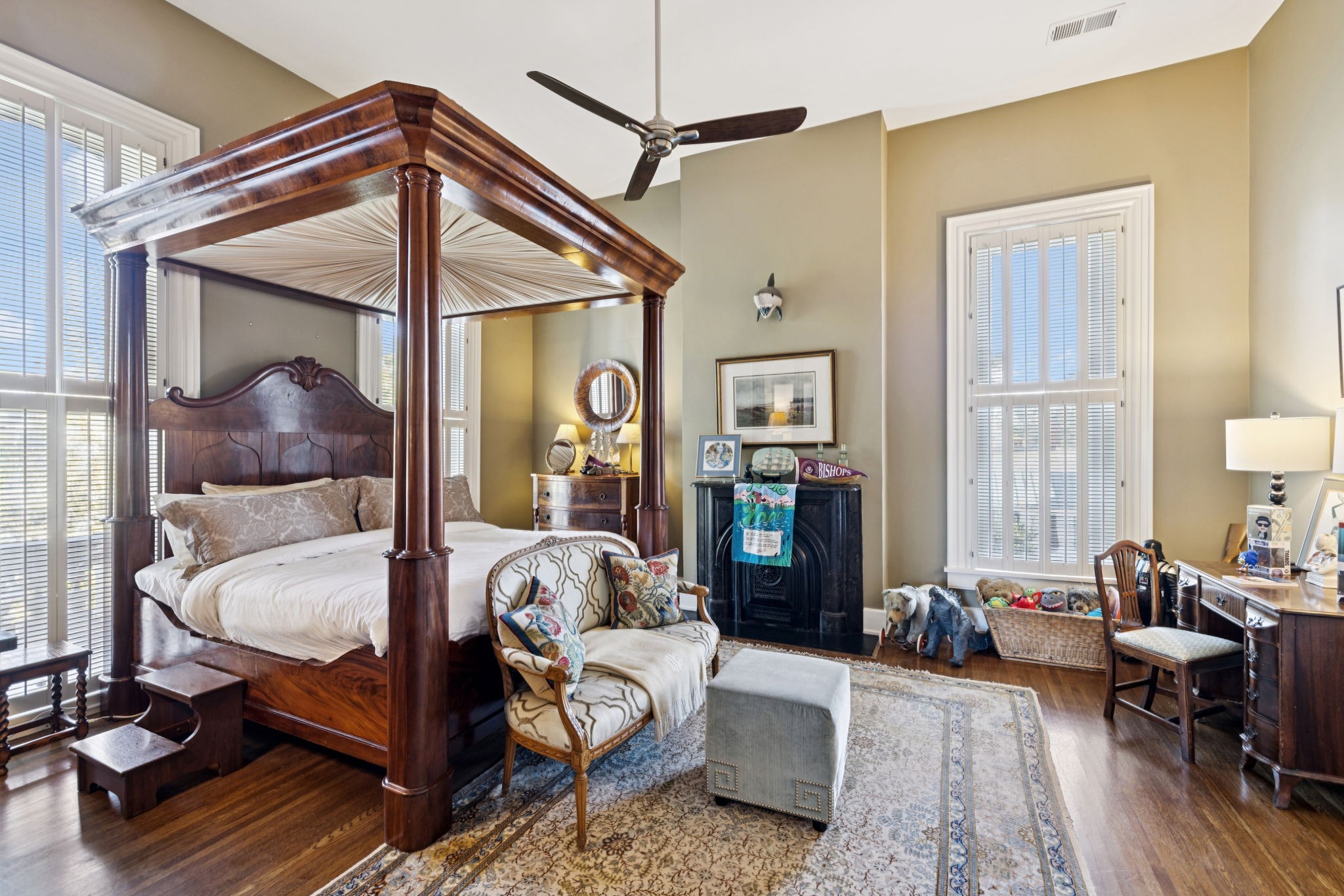 214 3rd Ave, S Franklin TN 37064