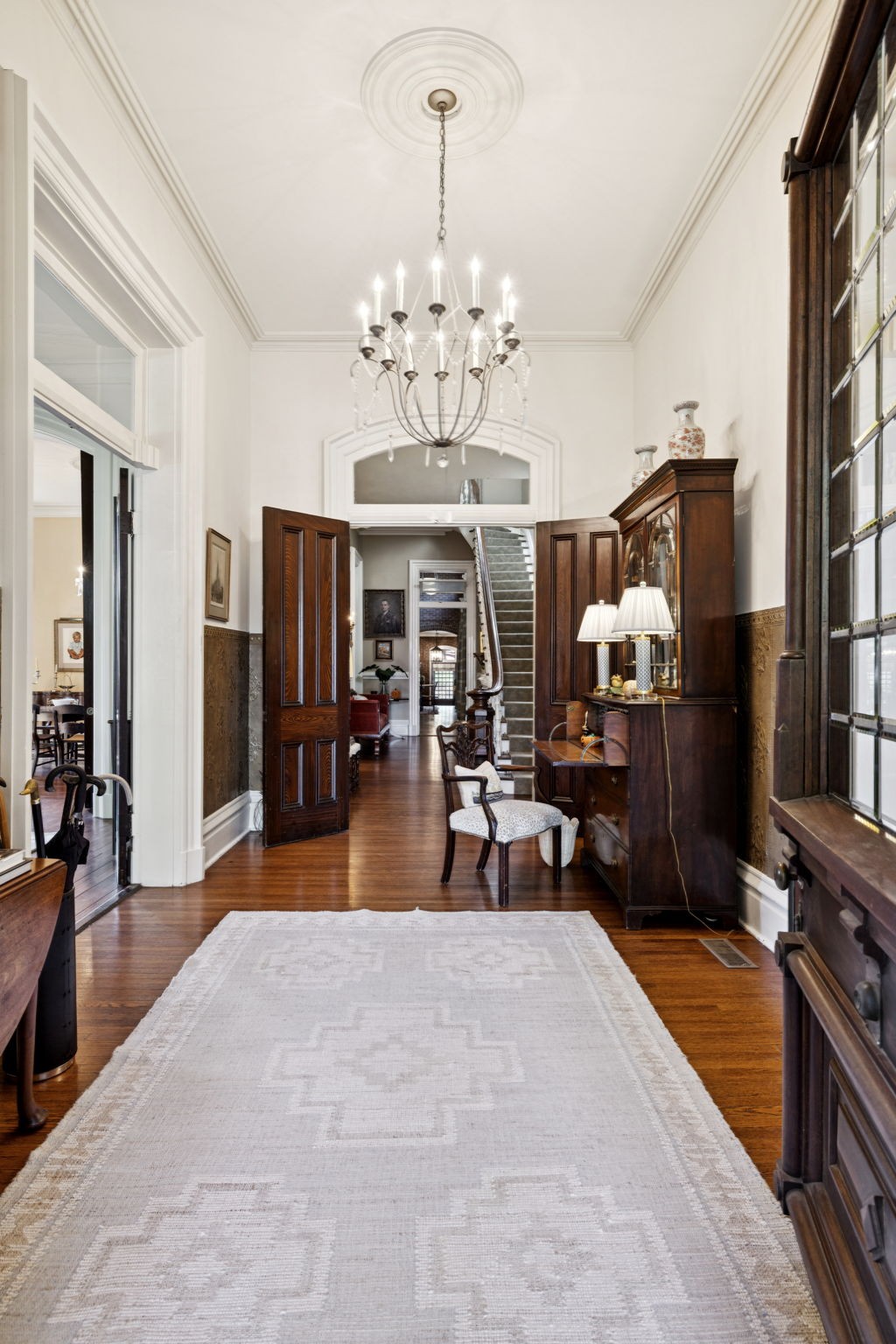 214 3rd Ave, S Franklin TN 37064
