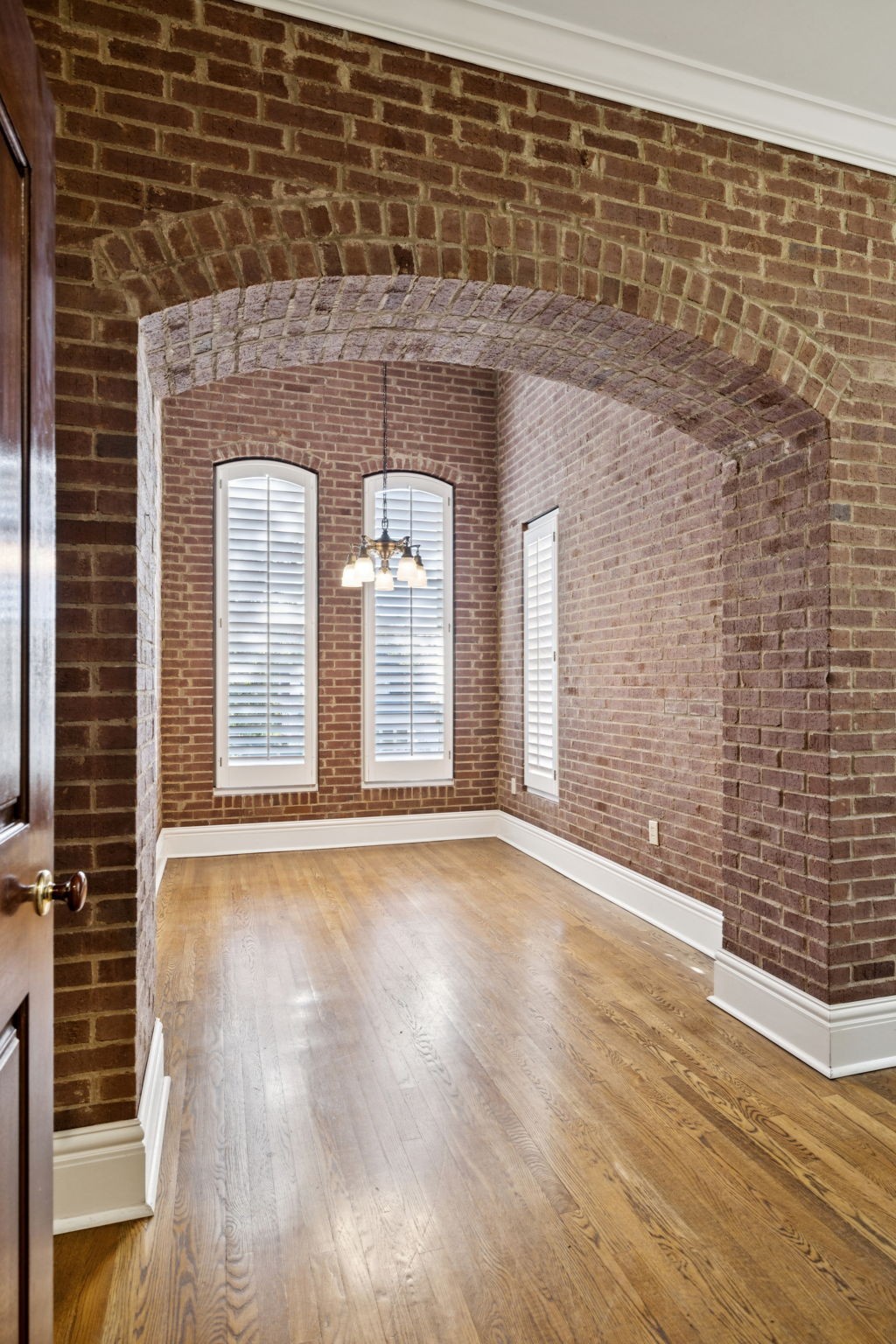 214 3rd Ave, S Franklin TN 37064