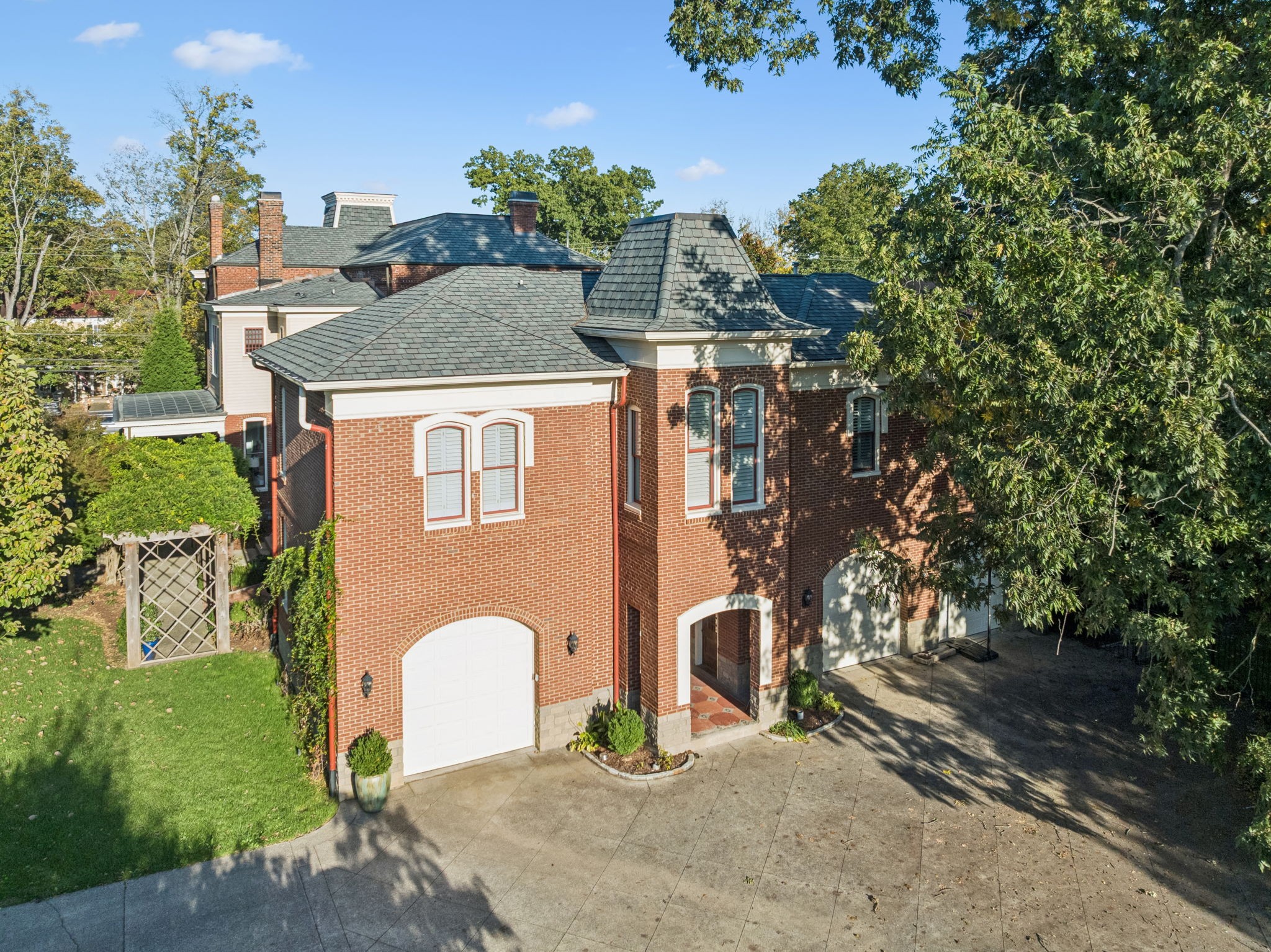 214 3rd Ave, S Franklin TN 37064
