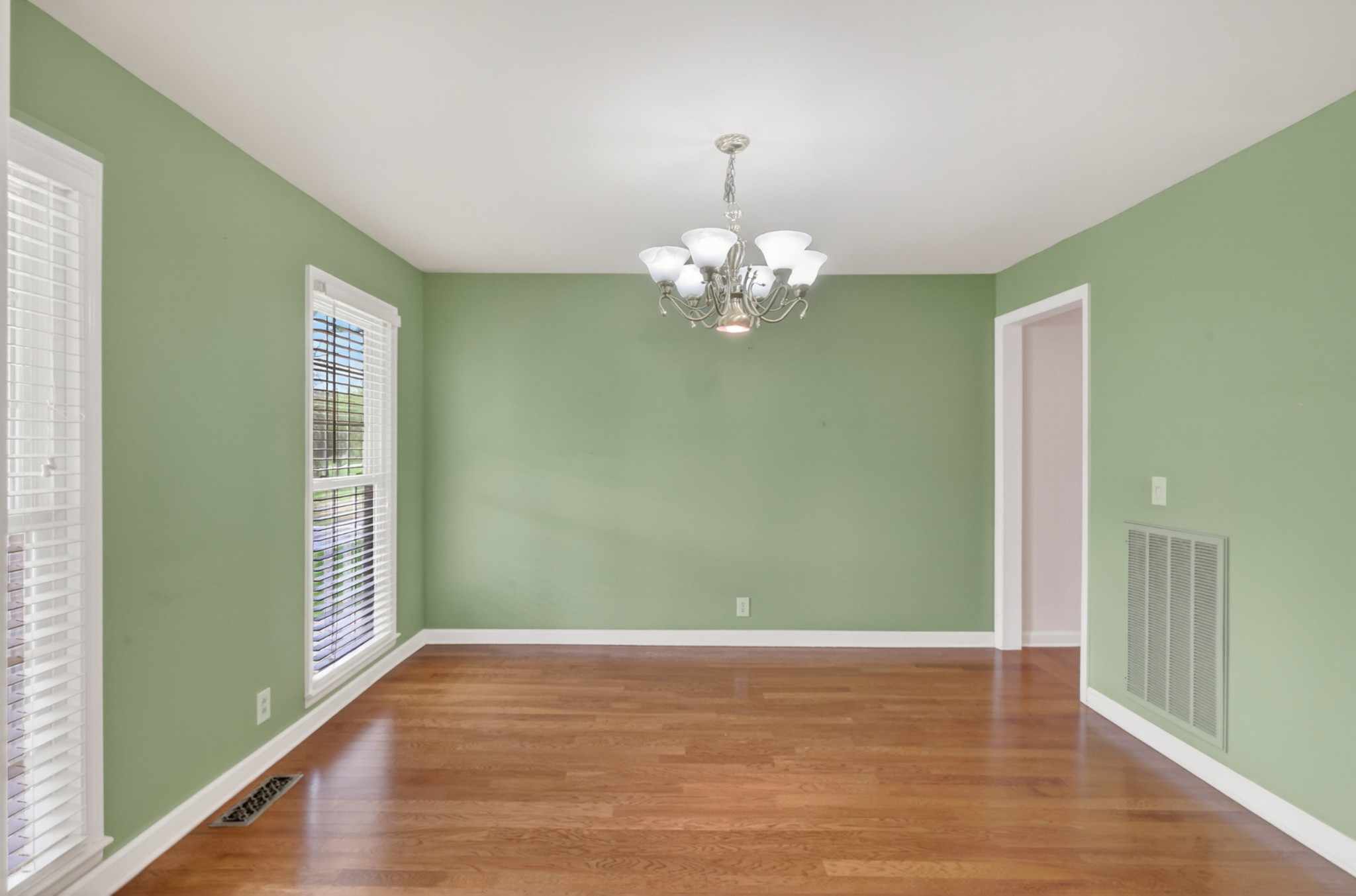 205 Bluegrass Circle Lebanon TN 37090