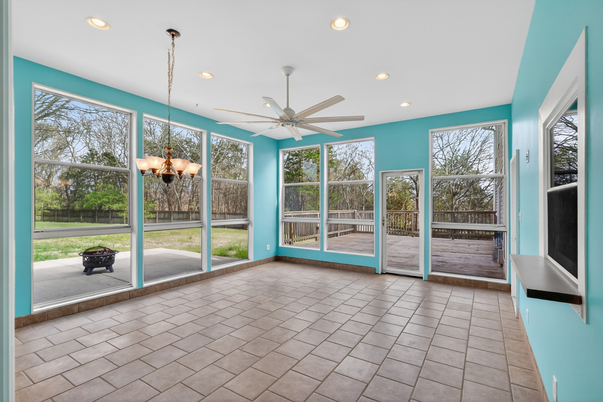 205 Bluegrass Circle Lebanon TN 37090