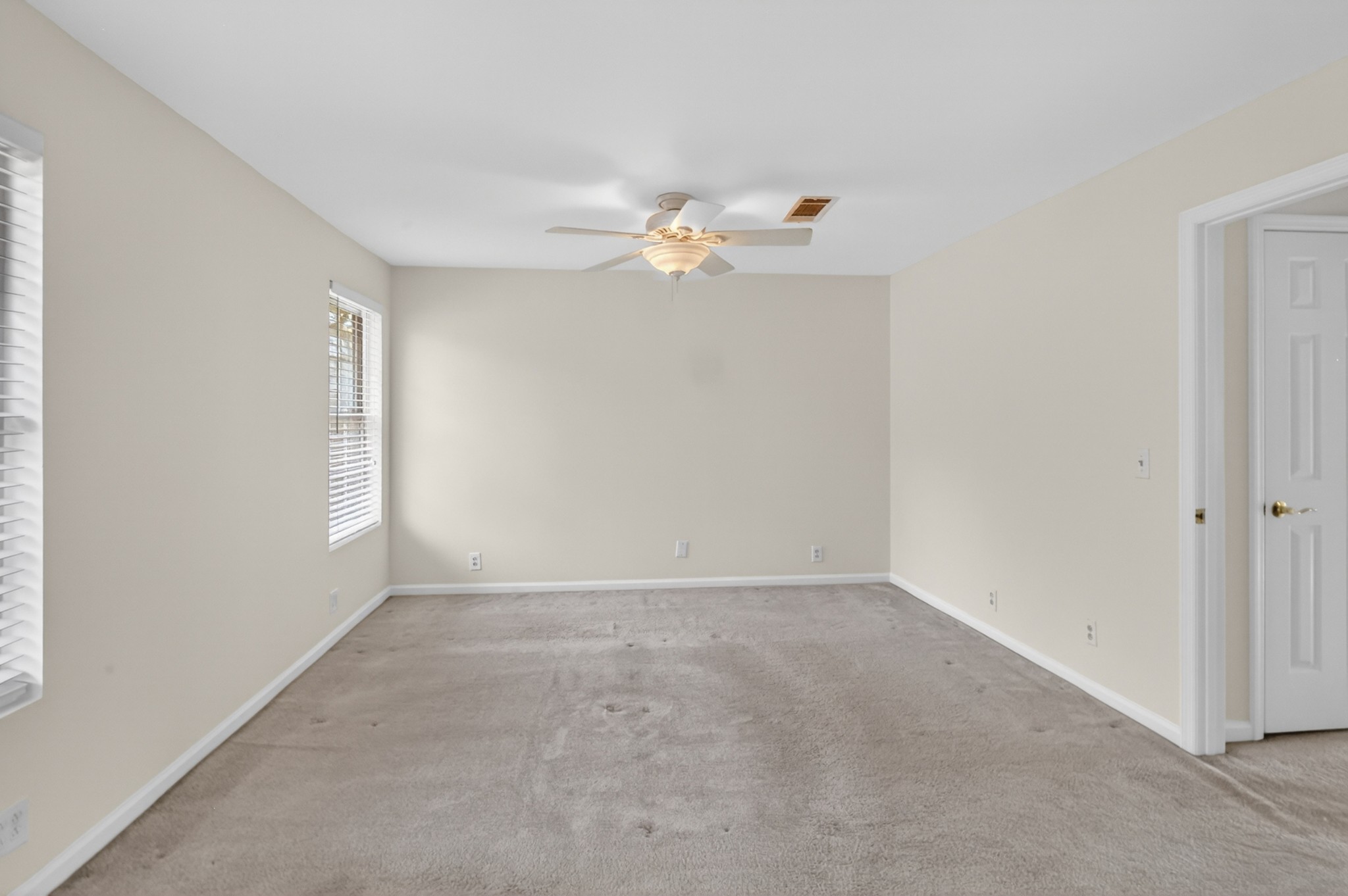 205 Bluegrass Circle Lebanon TN 37090