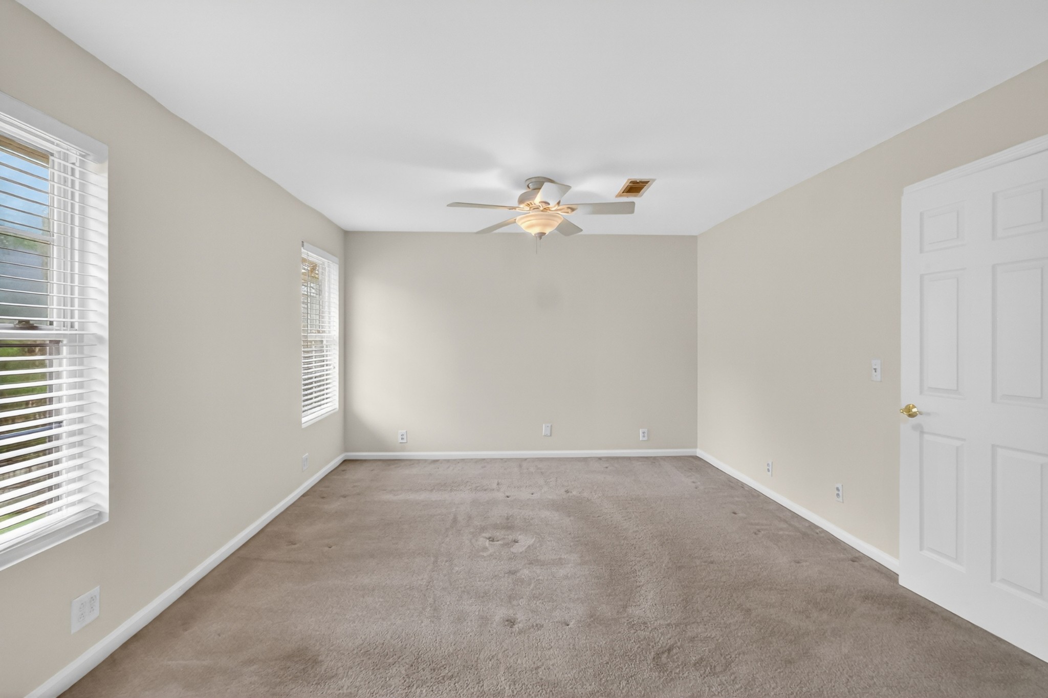 205 Bluegrass Circle Lebanon TN 37090