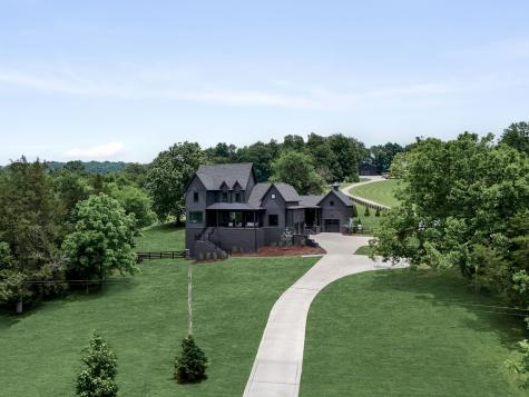 4896 Bethesda Road Thompsons Station TN 37179