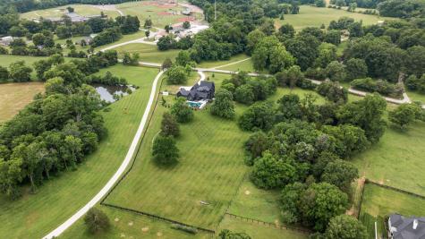 4896 Bethesda Road Thompsons Station TN 37179