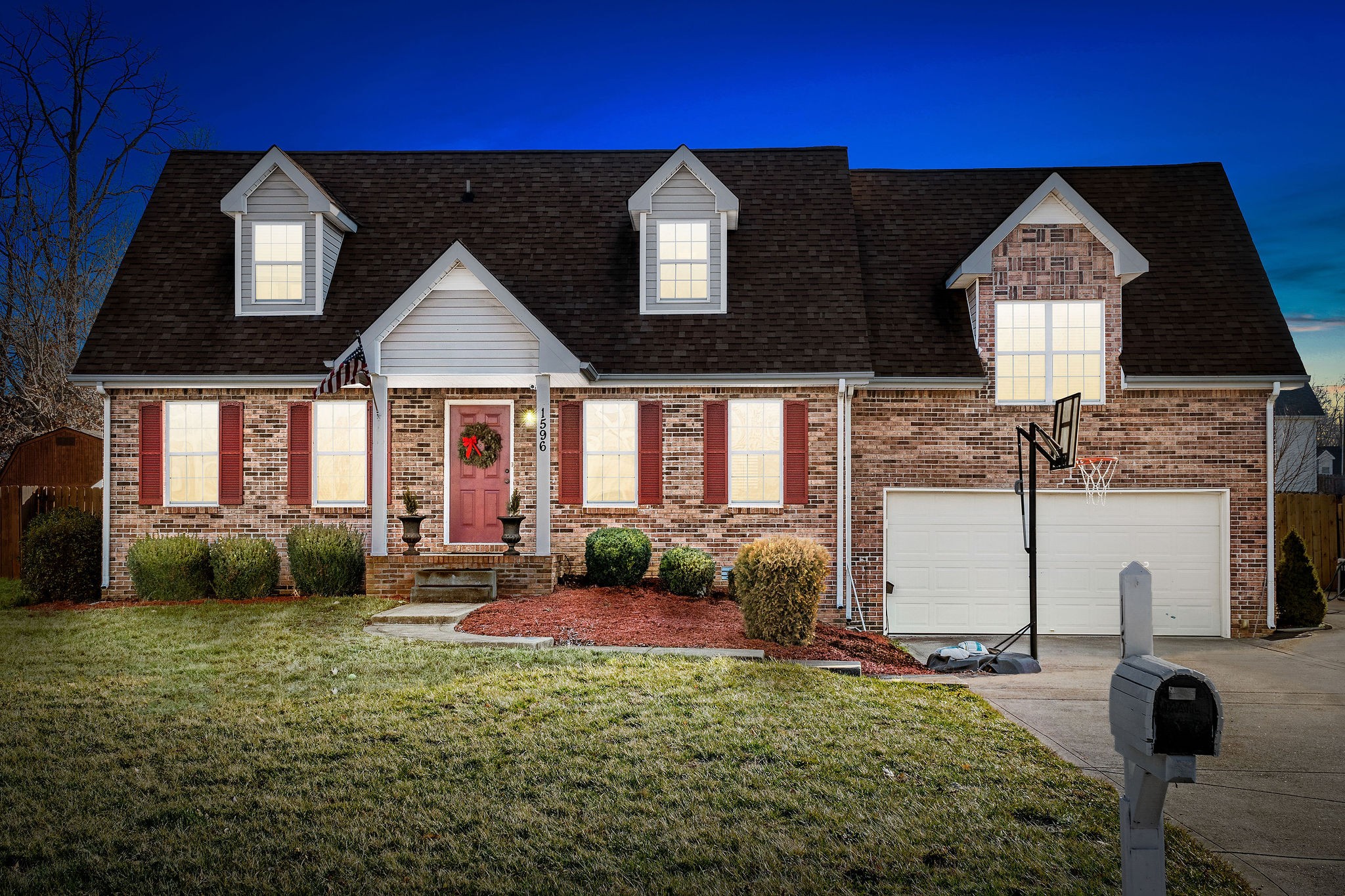 1596 Barrywood Cir, W Clarksville TN 37042