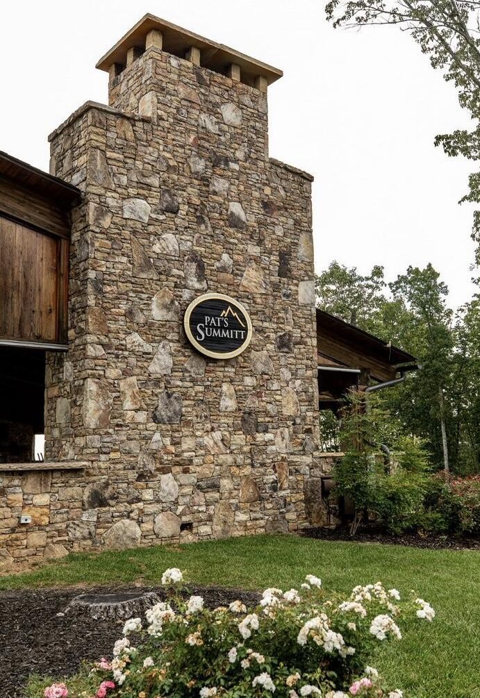 940 Crockett Point Jasper TN 37347