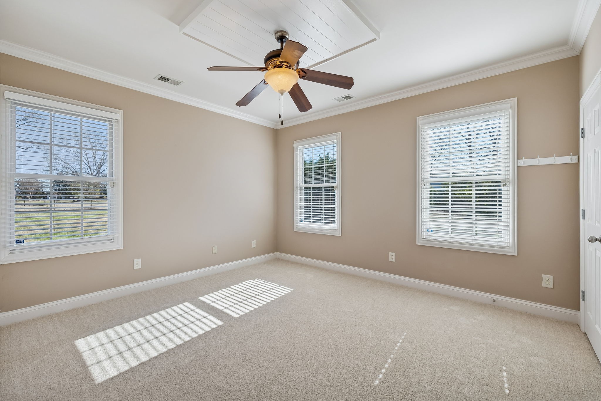 517 Nichols Lane Gallatin TN 37066