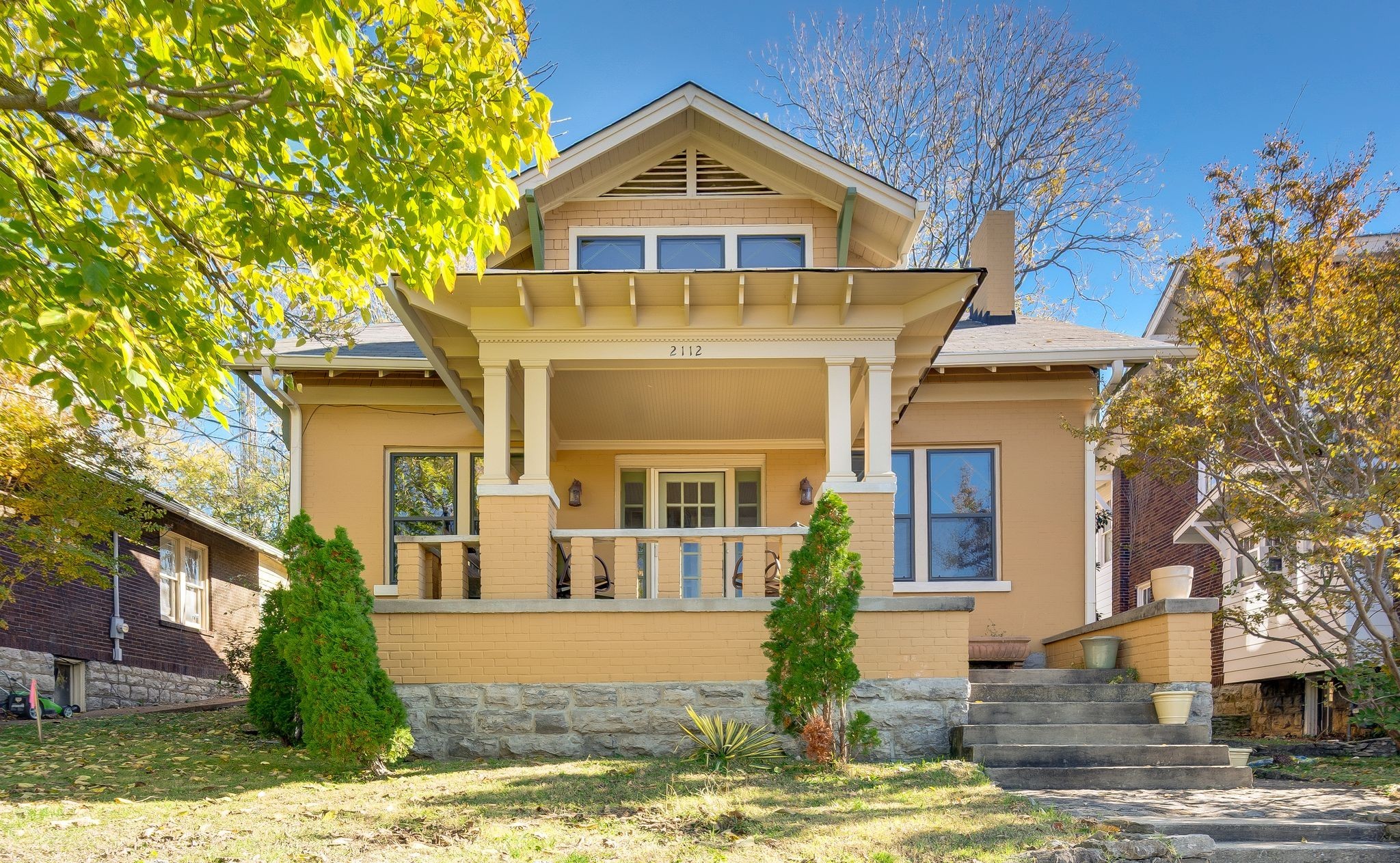 2112 15th Ave, S Nashville TN 37212