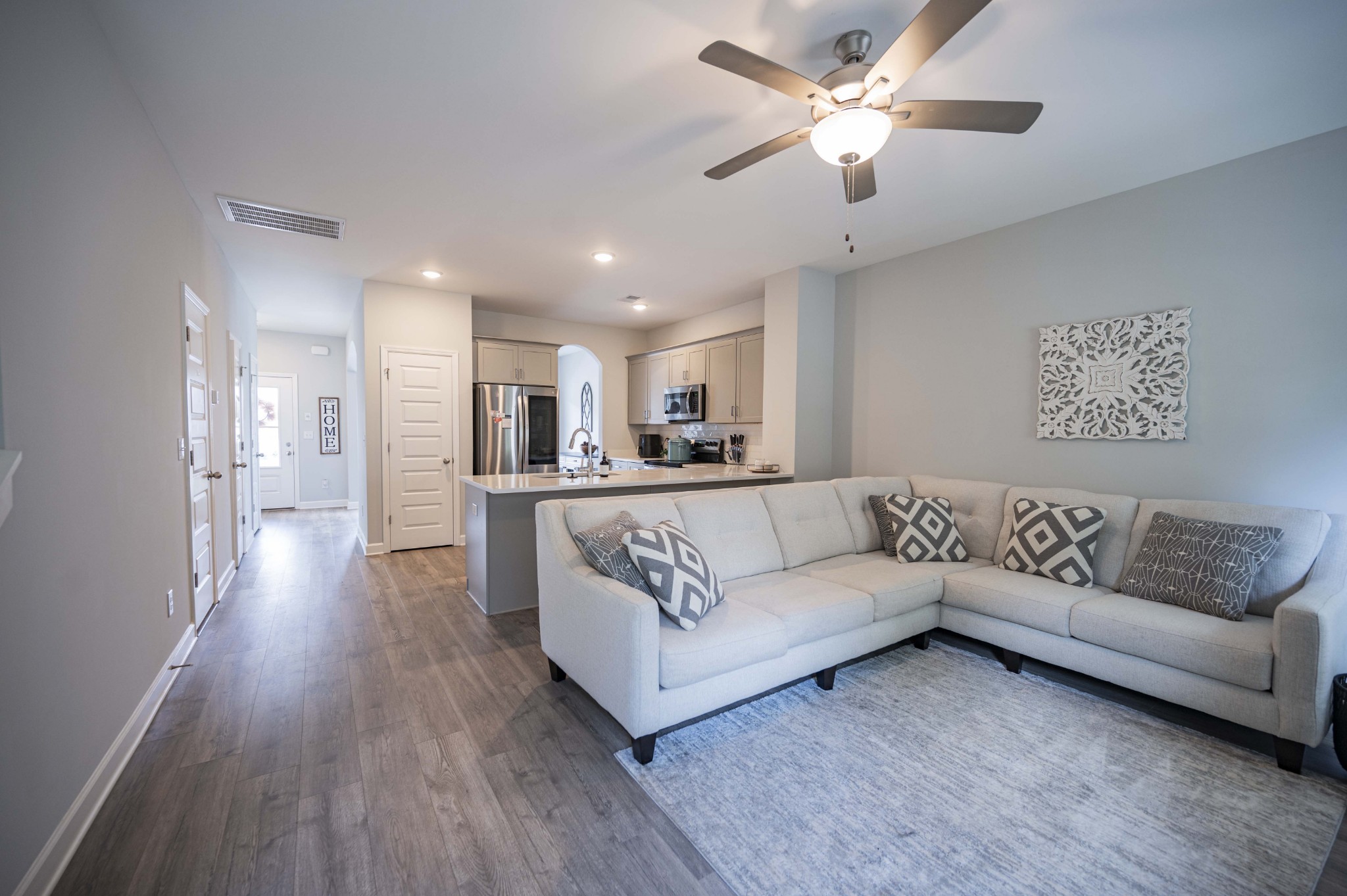 2555 Napa Valley Way Columbia TN 38401