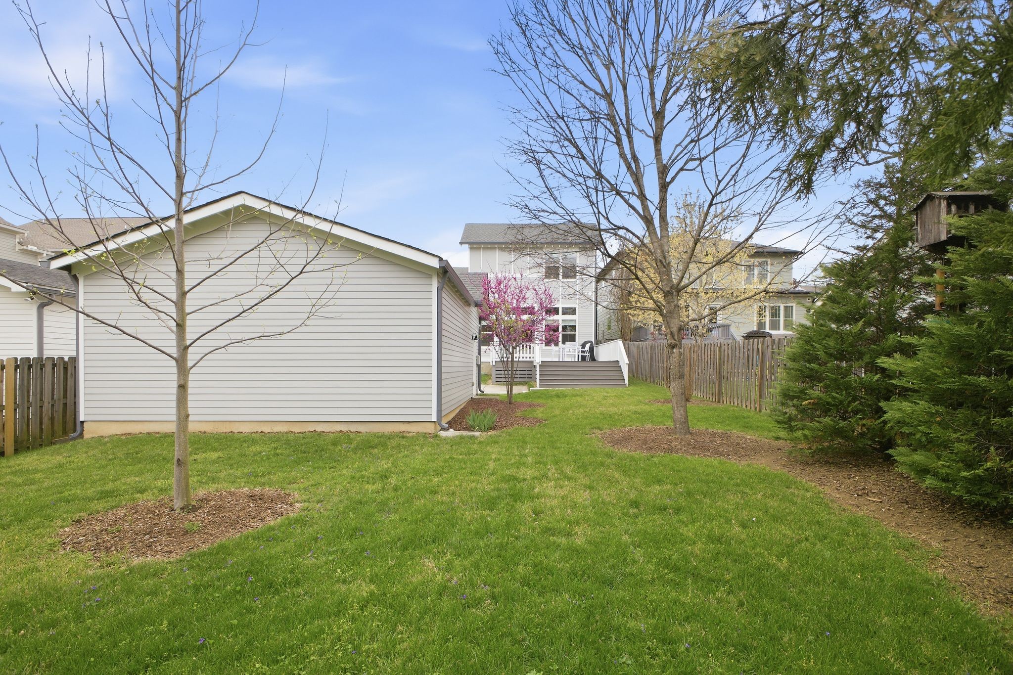 216B 38th Ave, N Nashville TN 37209