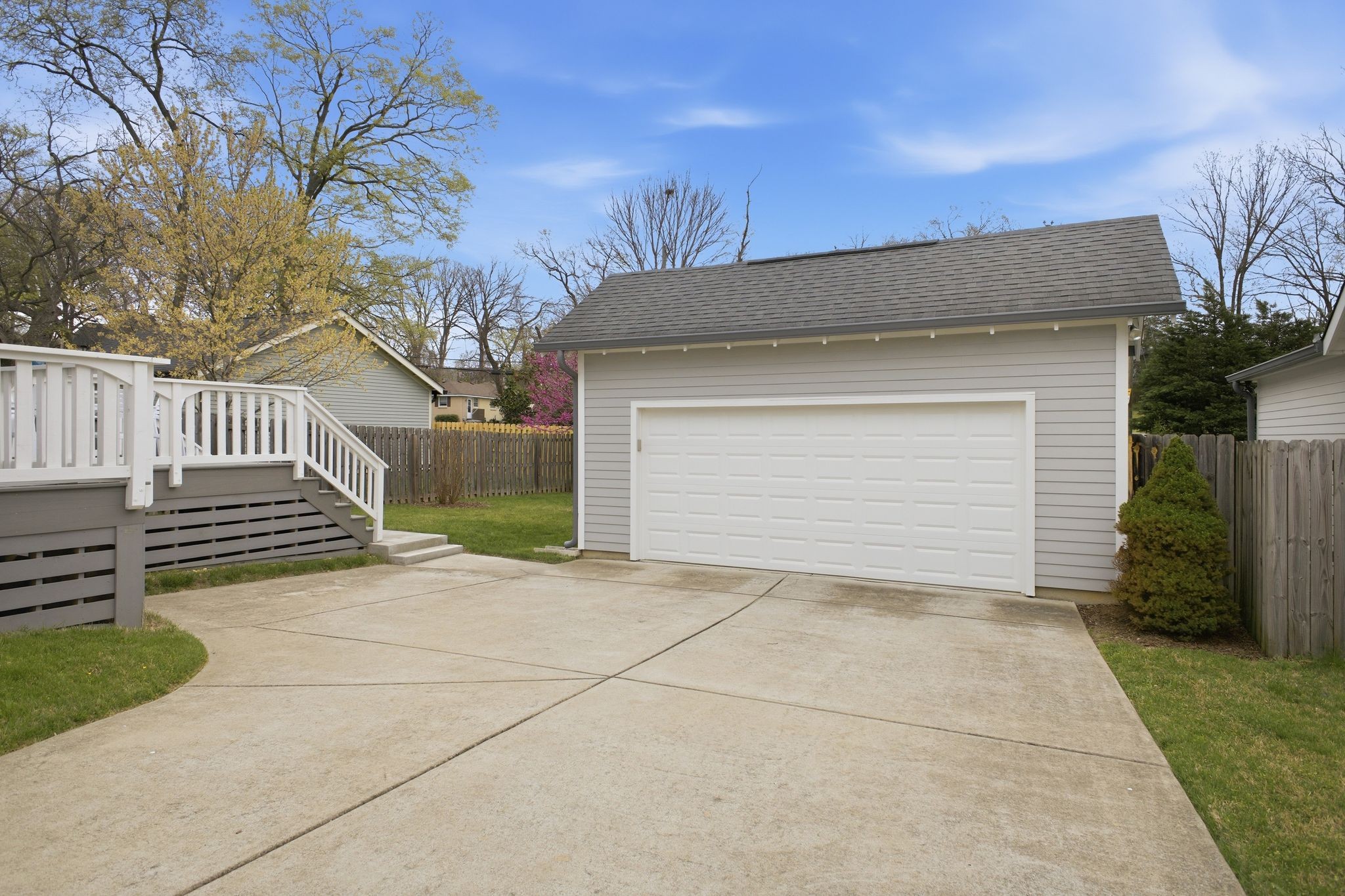 216B 38th Ave, N Nashville TN 37209