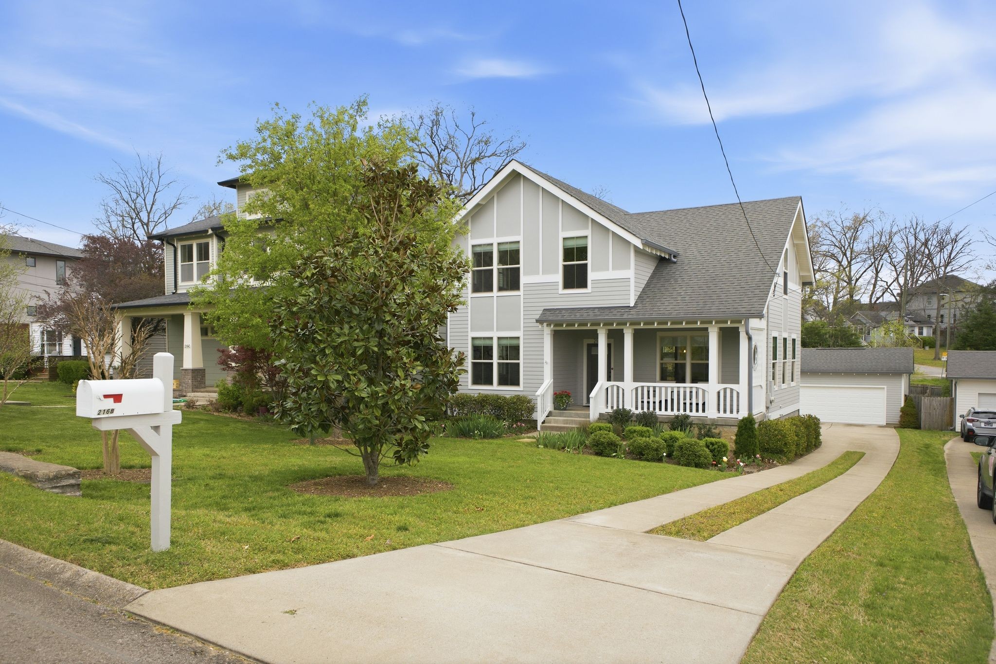 216B 38th Ave, N Nashville TN 37209