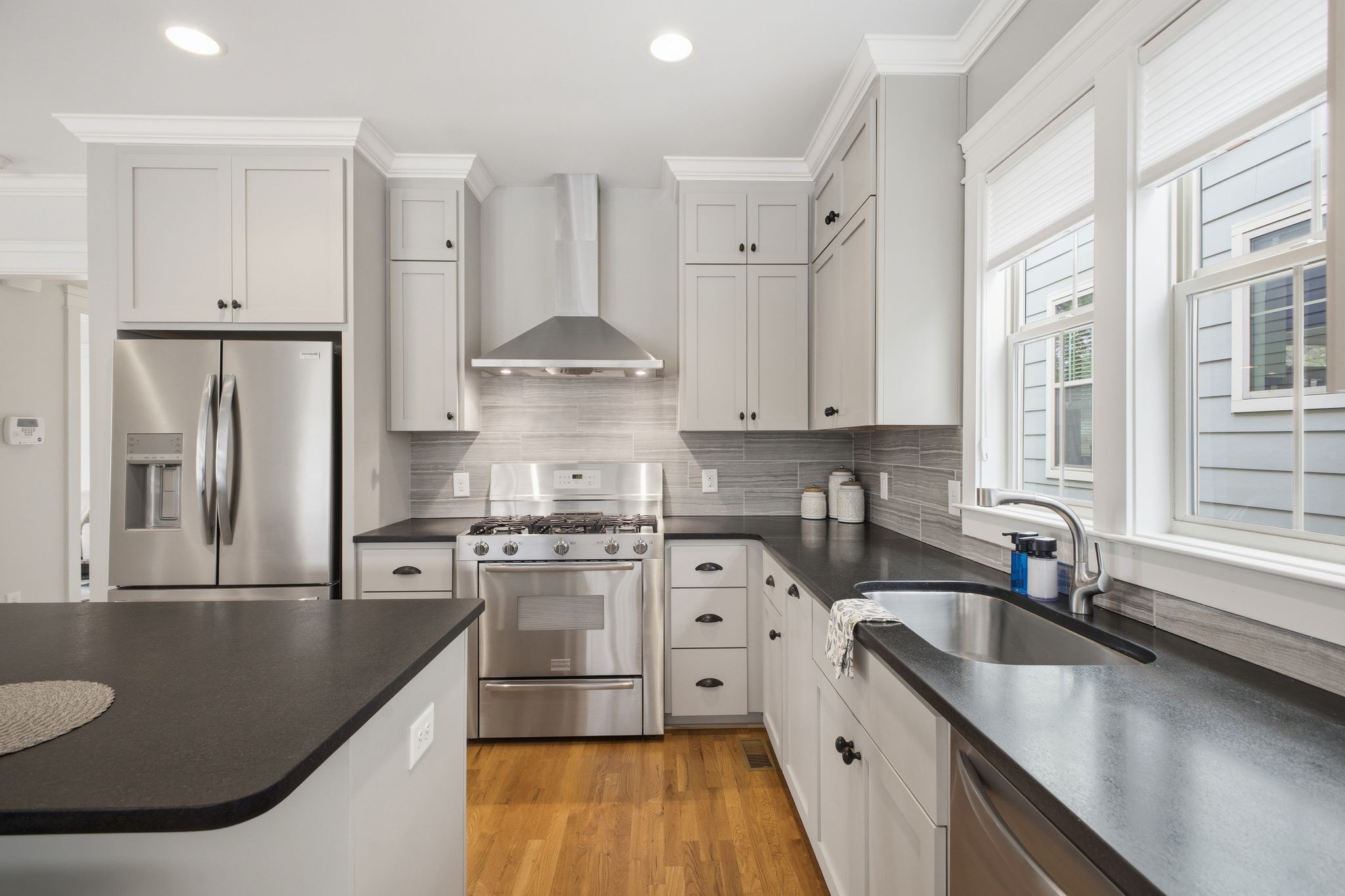 216B 38th Ave, N Nashville TN 37209