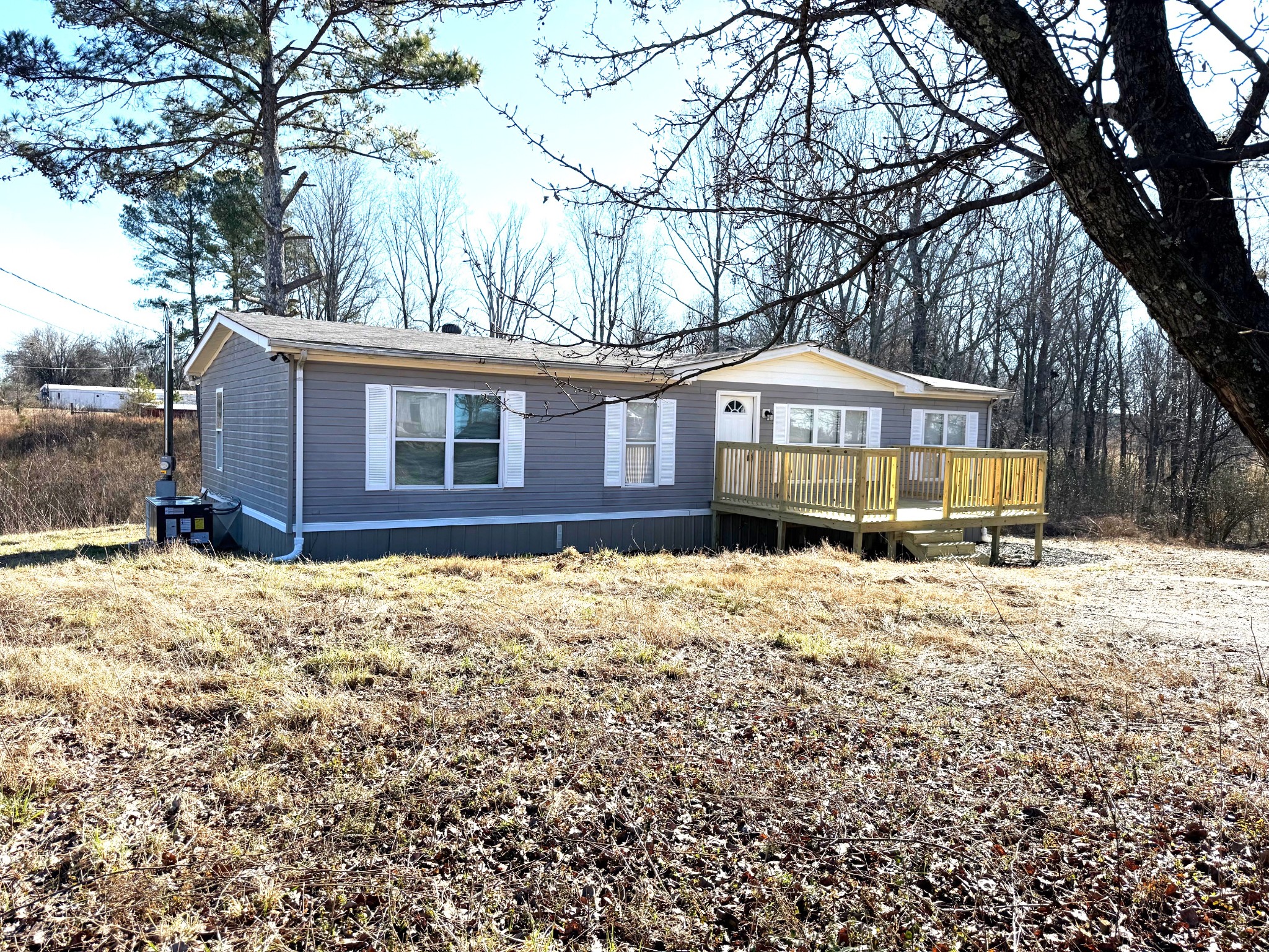 584 Rabbit Trail Road, SE Leoma TN 38468