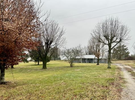 548 Bessie Gribble Road Smithville TN 37166