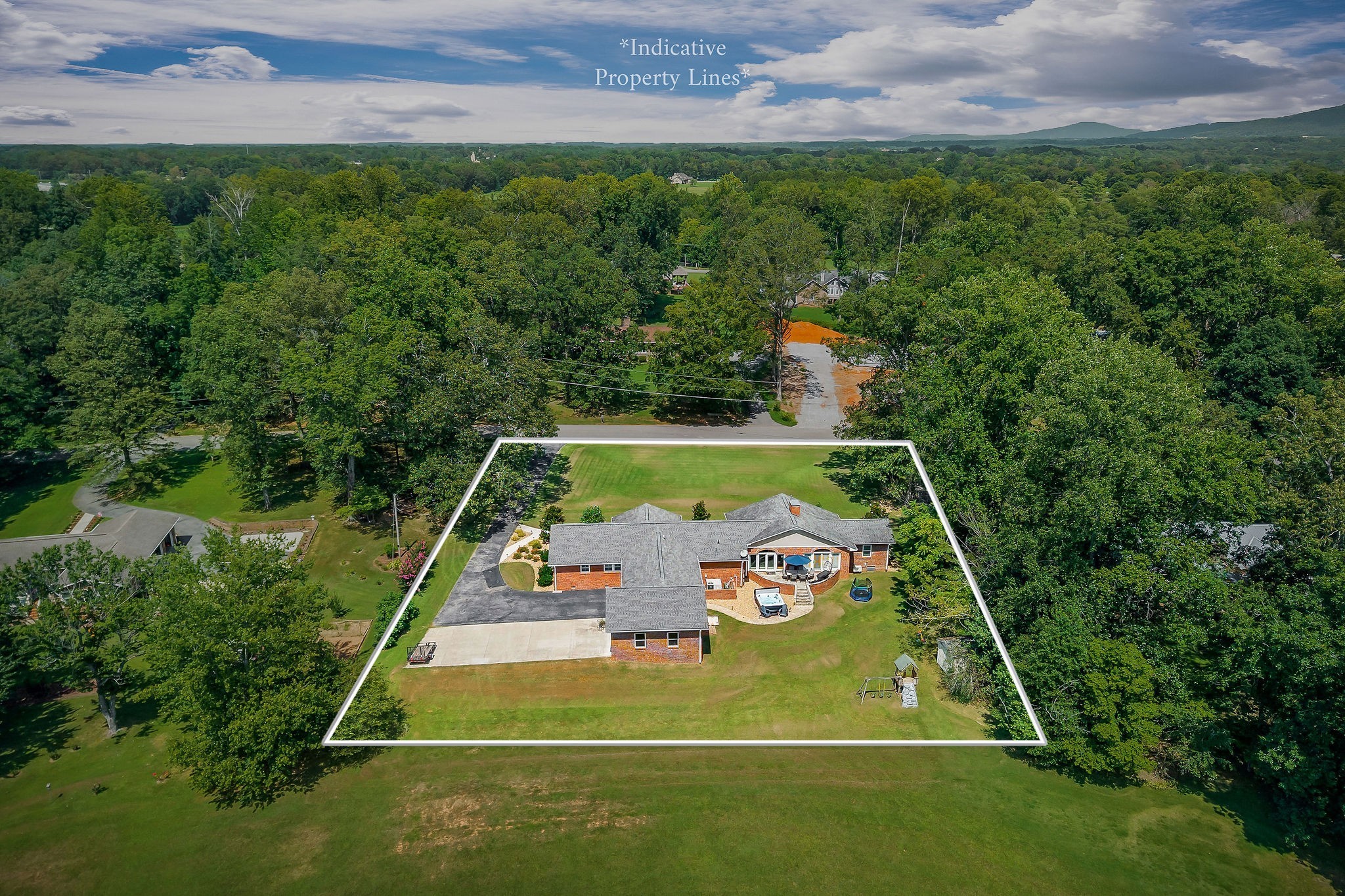 760 Lakeland Drive Mcminnville TN 37110