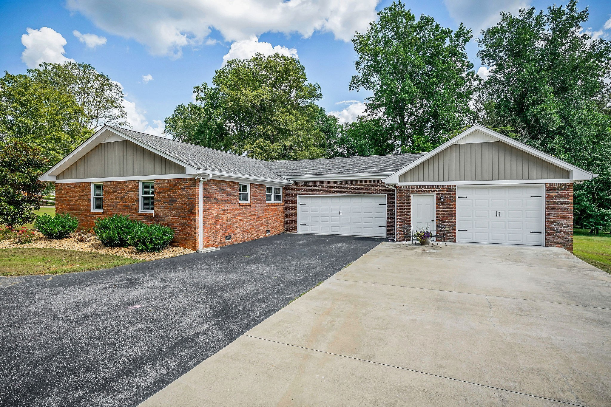 760 Lakeland Drive Mcminnville TN 37110