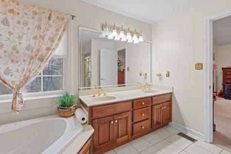 435 Live Oak Trail, NE Cleveland TN 37323