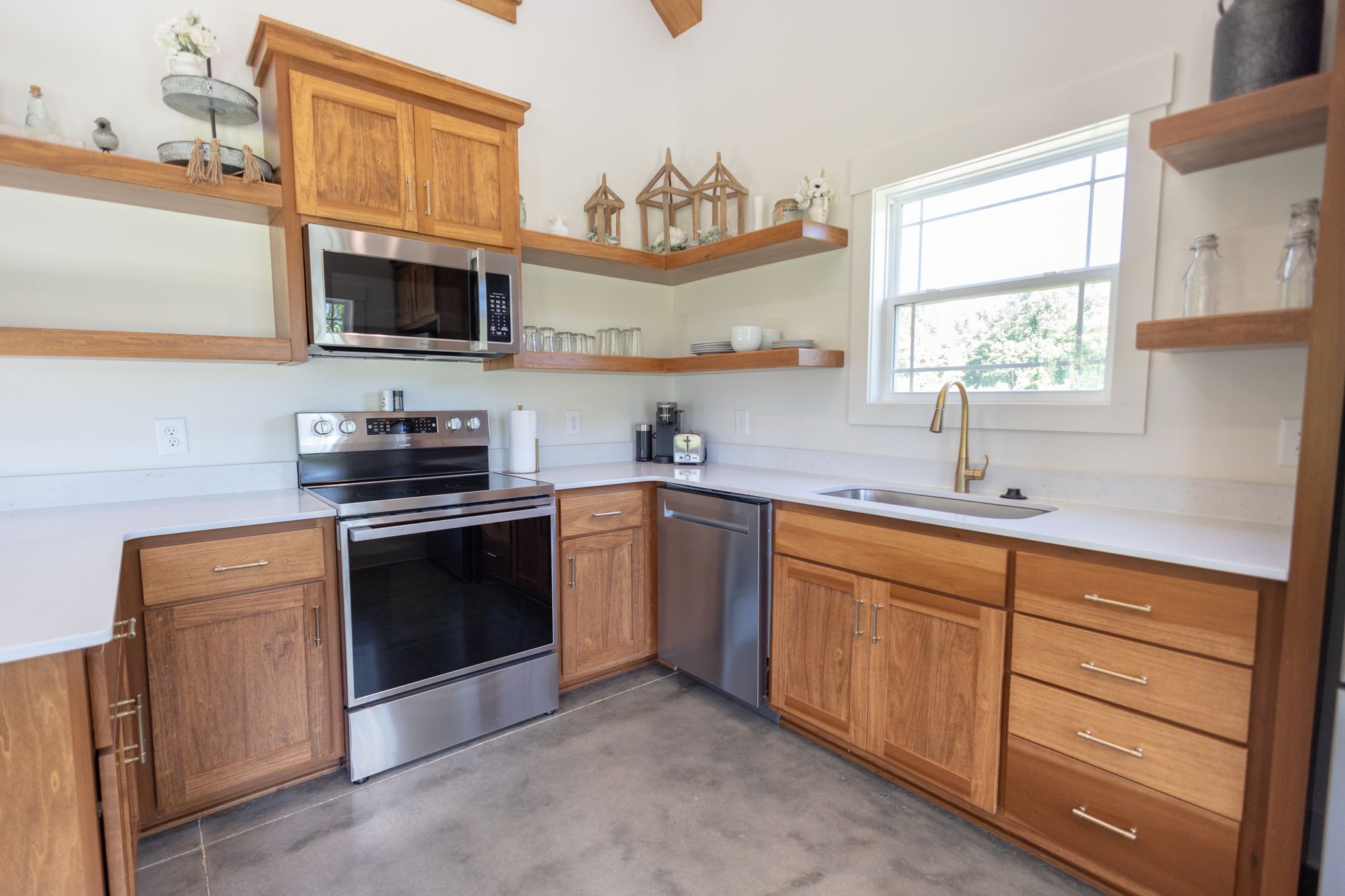 571 Bedford Lake Road Normandy TN 37360