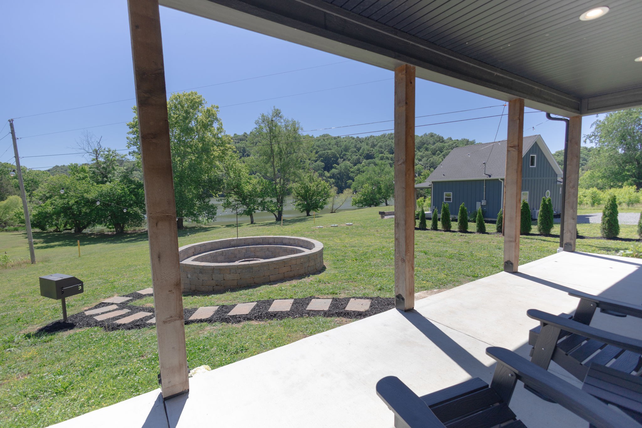 571 Bedford Lake Road Normandy TN 37360