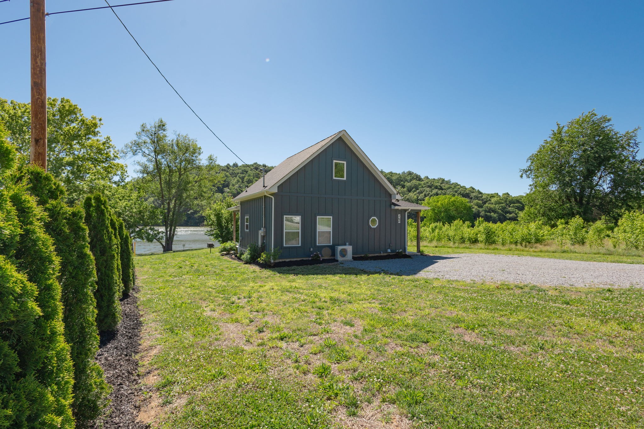 571 Bedford Lake Road Normandy TN 37360
