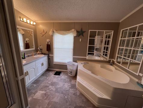 100 Treeline Court Monteagle TN 37356