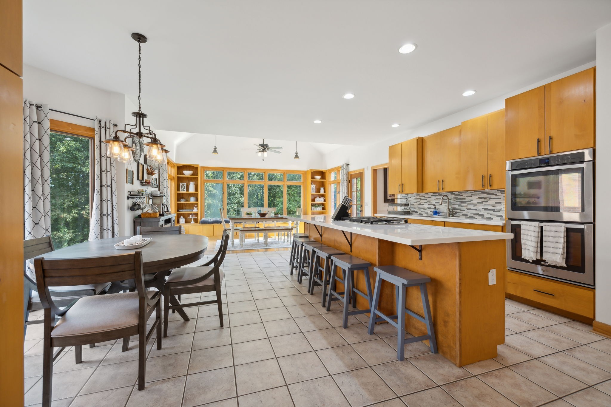 1208 Davidson Lane Columbia TN 38401