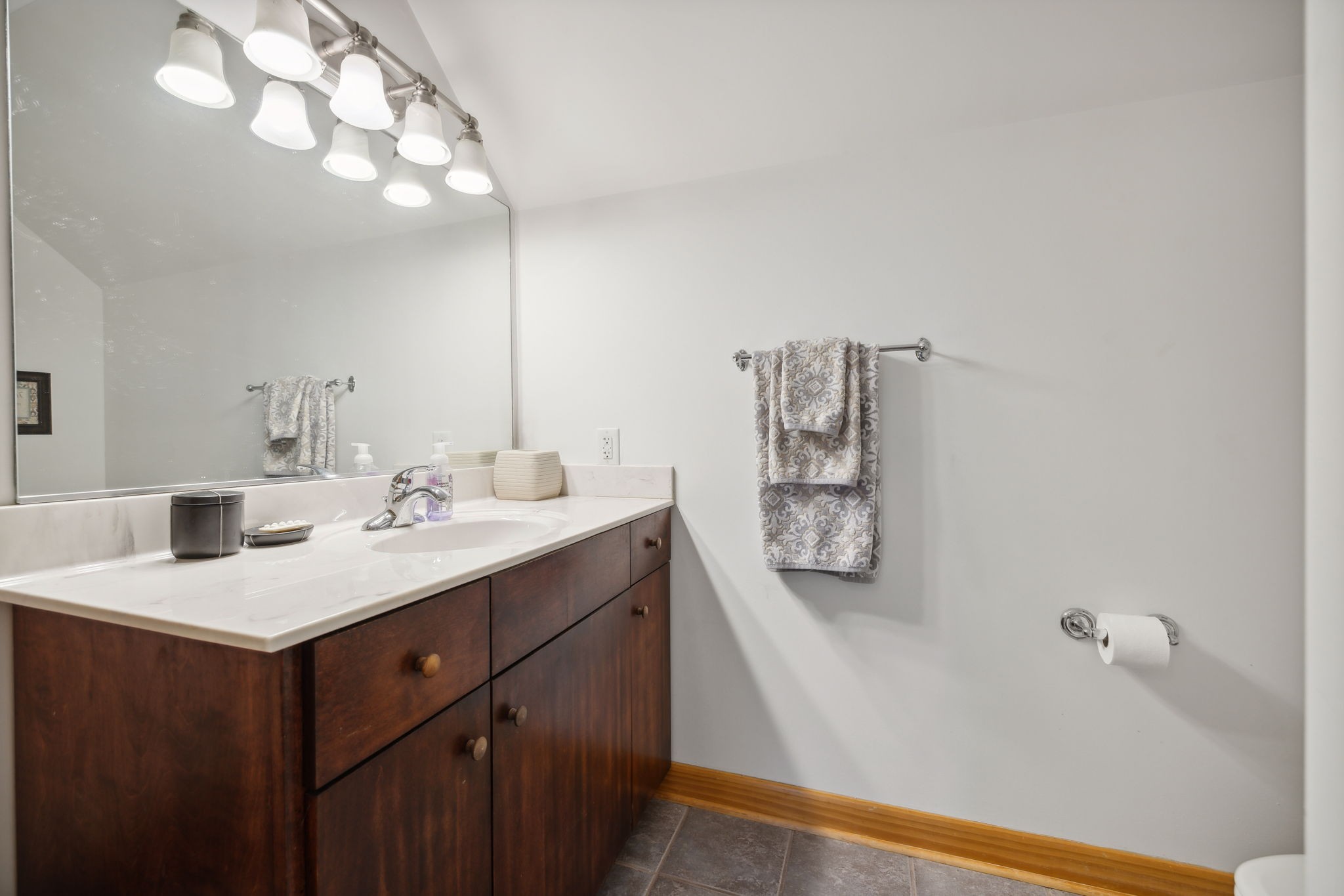 1208 Davidson Lane Columbia TN 38401