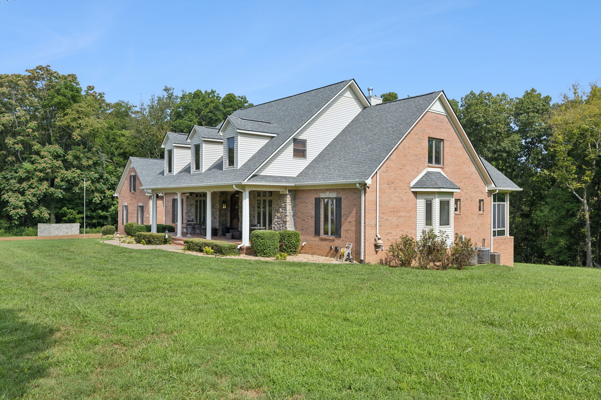 1208 Davidson Lane Columbia TN 38401