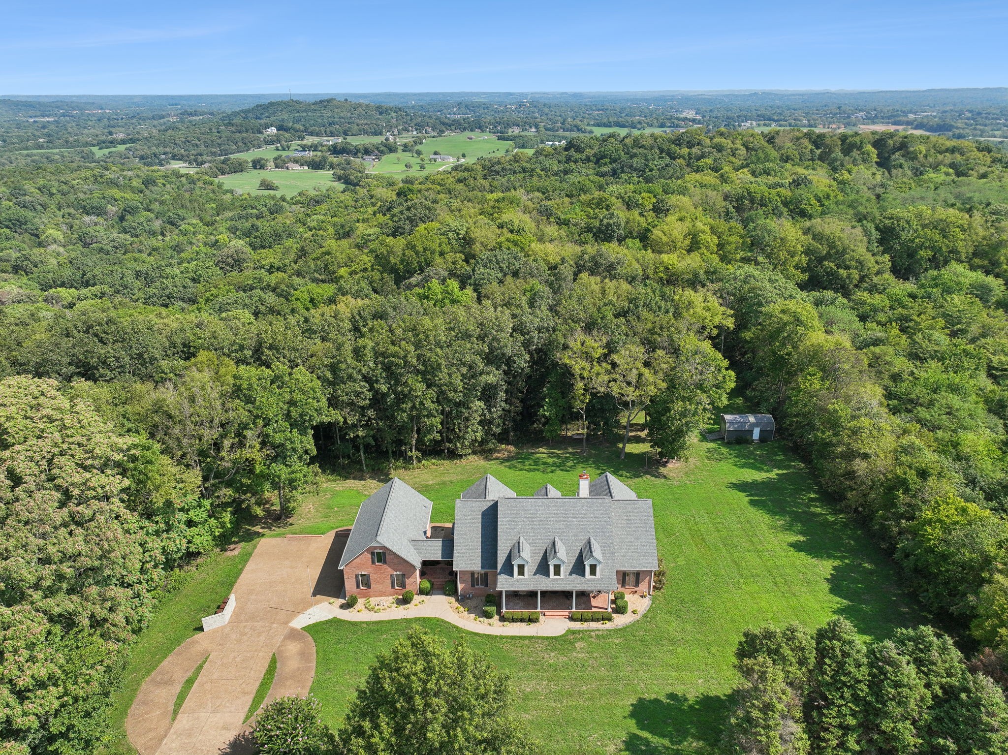 1208 Davidson Lane Columbia TN 38401