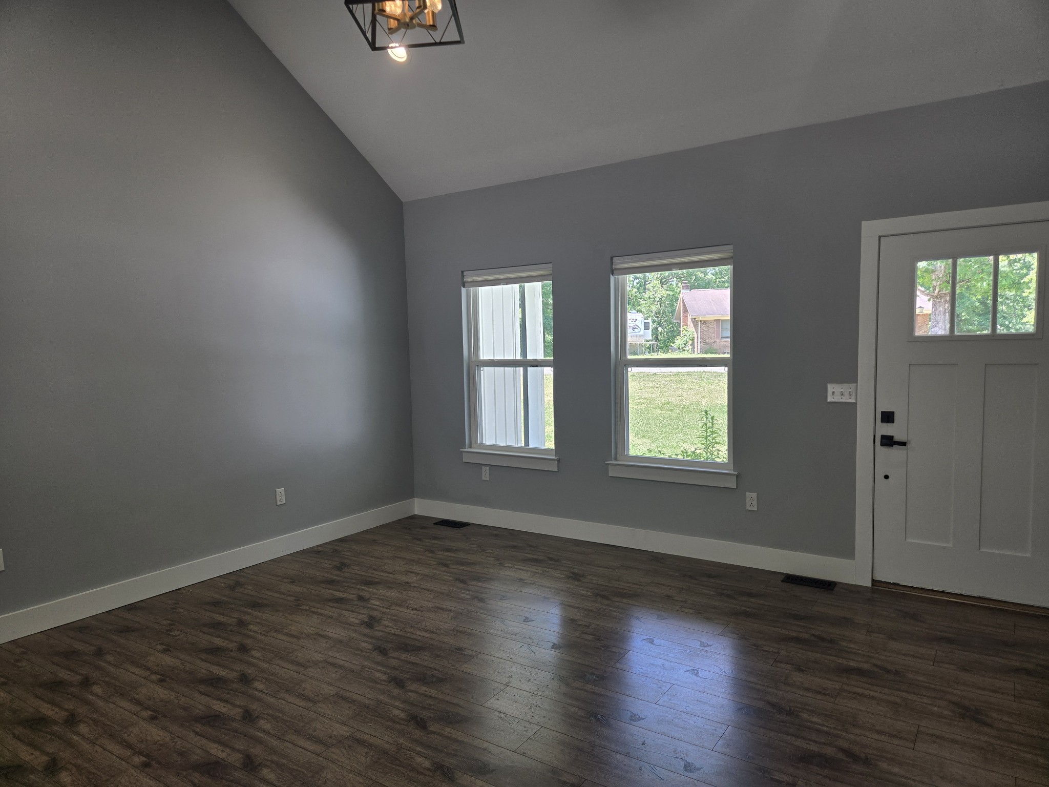 111 Friel Drive Waverly TN 37185