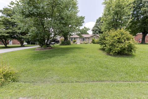 2802 Canterbury Drive Springfield TN 37172