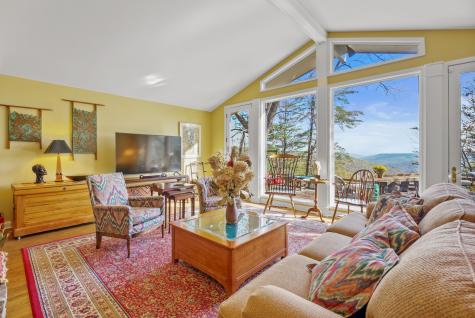 524 Sweetberry Drive Monteagle TN 37356