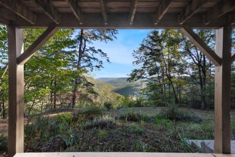 524 Sweetberry Drive Monteagle TN 37356