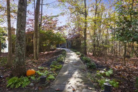 524 Sweetberry Drive Monteagle TN 37356