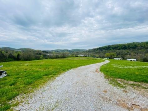 226 Jmz Drive Gordonsville TN 38563
