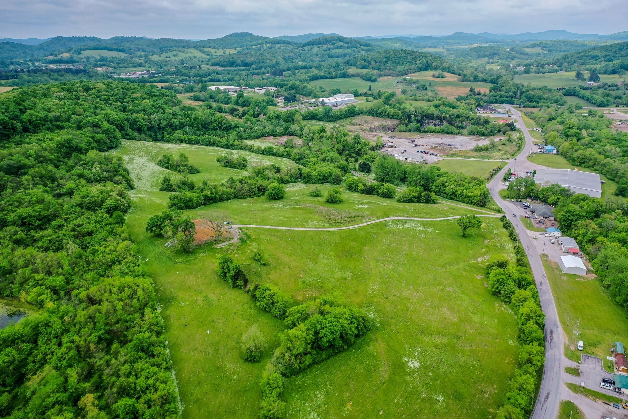 226 Jmz Drive Gordonsville TN 38563