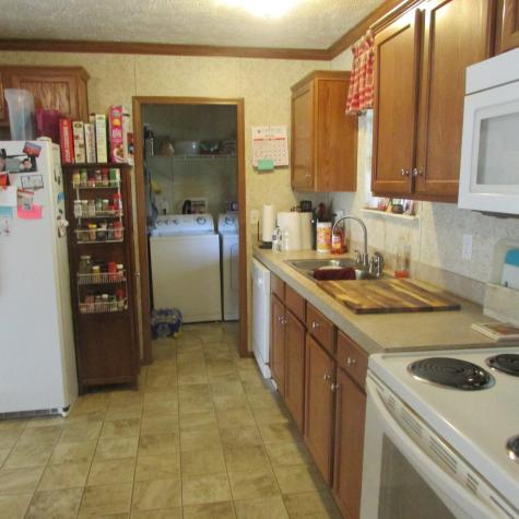 75 Snell Road Ethridge TN 38456