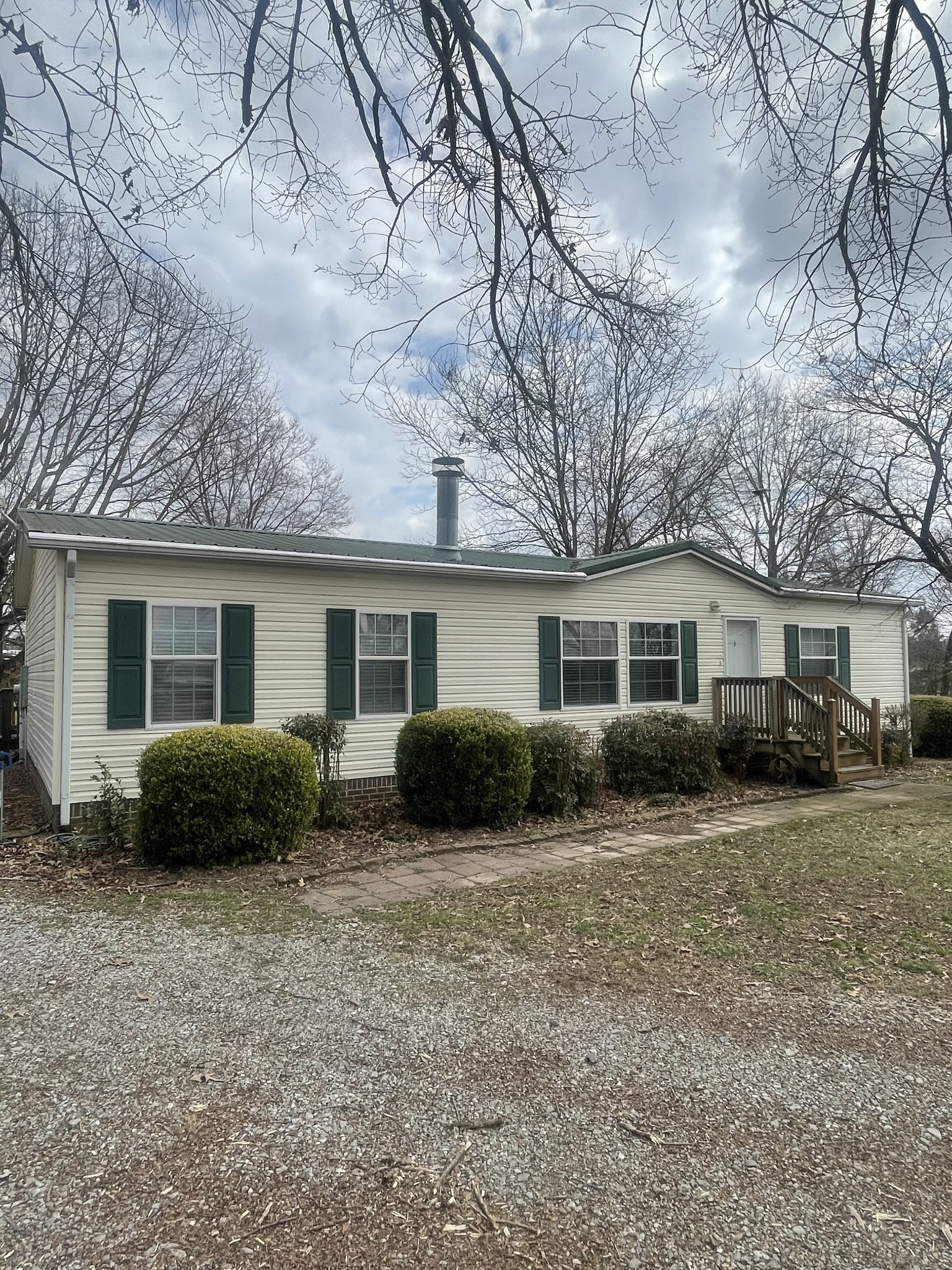 75 Snell Road Ethridge TN 38456