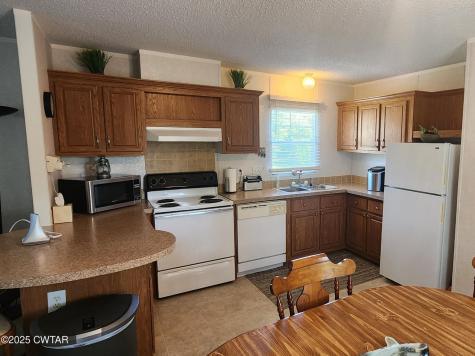 407 Pevahouse Camp Circle Decaturville TN 38329