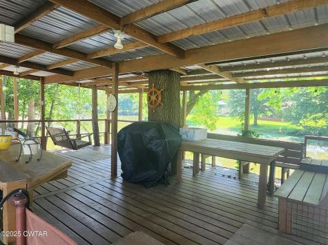 407 Pevahouse Camp Circle Decaturville TN 38329