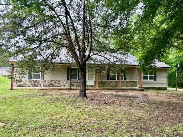 15 Brookwood Loop Adamsville TN 38310