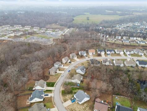 338 Chalet Circle Clarksville TN 37040