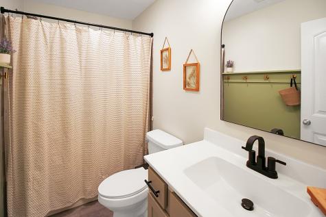 557 Medallion Circle Clarksville TN 37042