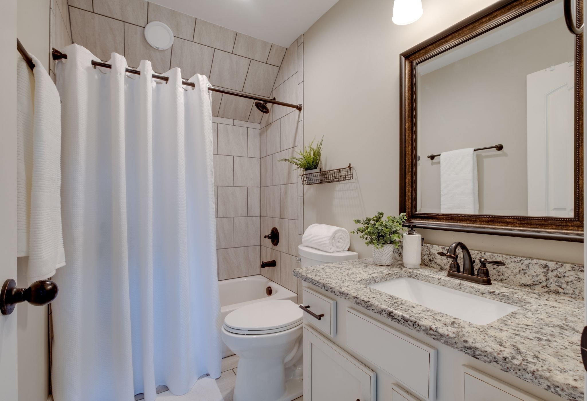 111 Amelia Drive Bon Aqua TN 37025