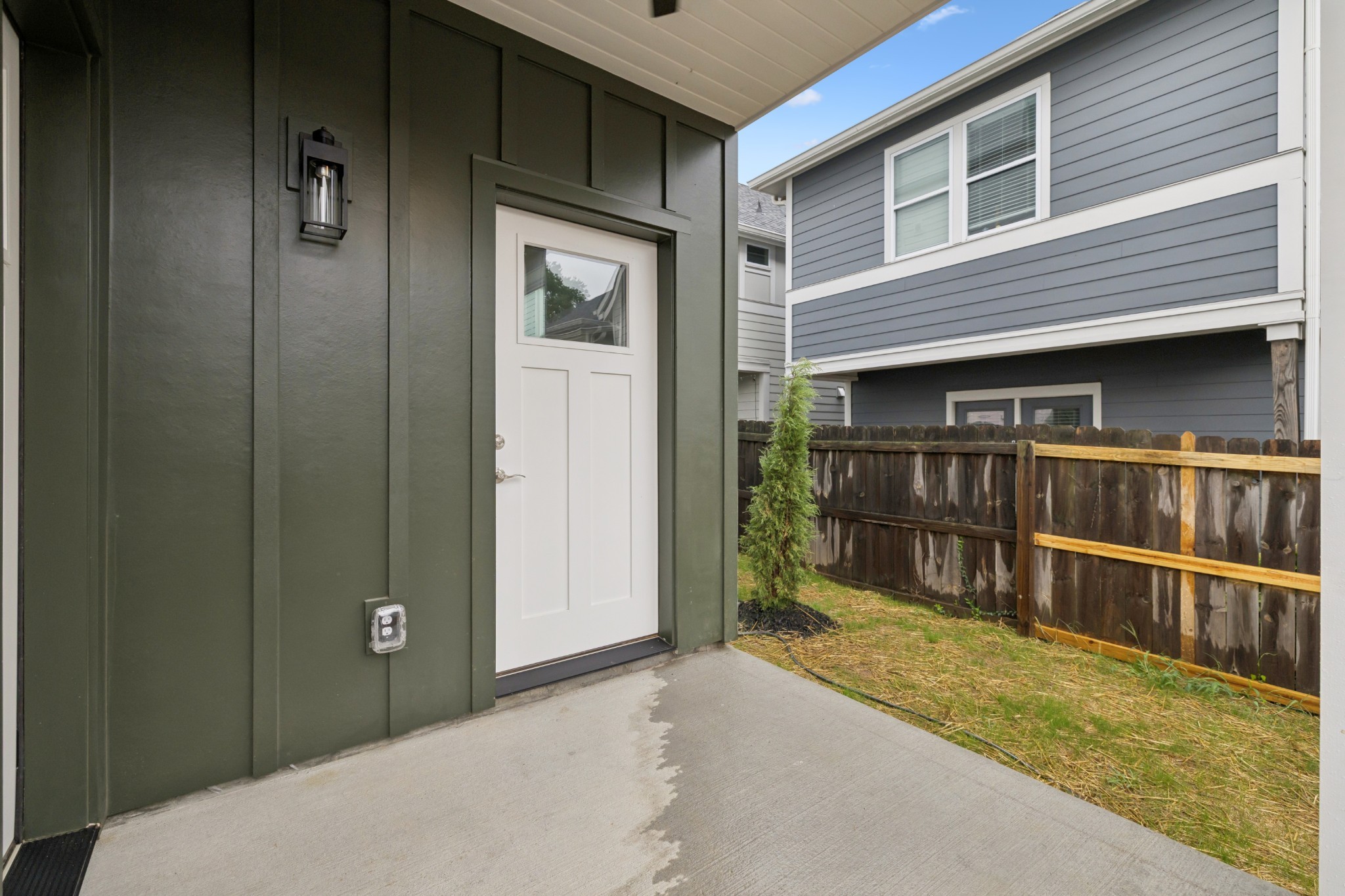 1117A Chester Avenue Nashville TN 37206