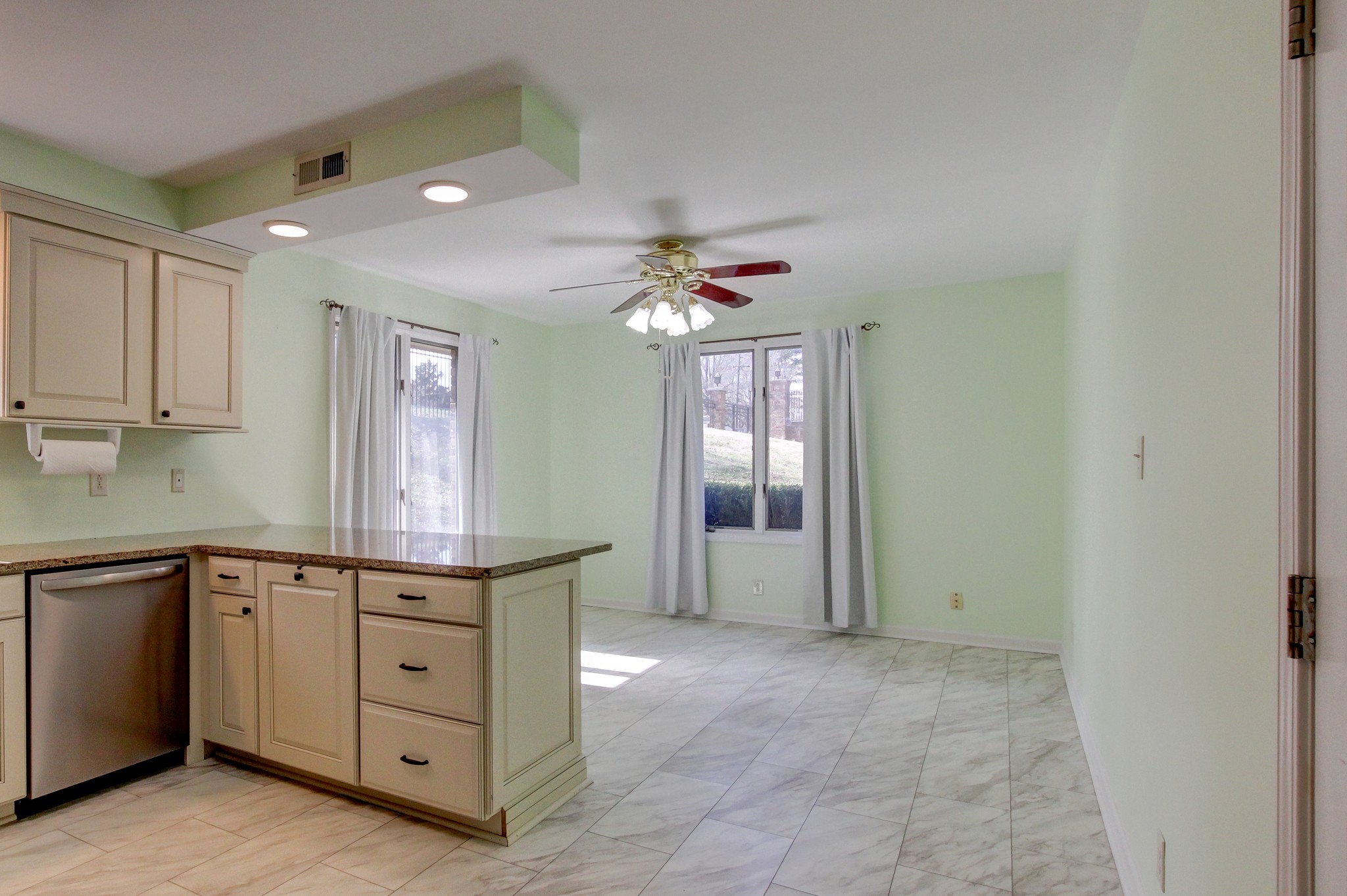 457 Country Club Court Clarksville TN 37043