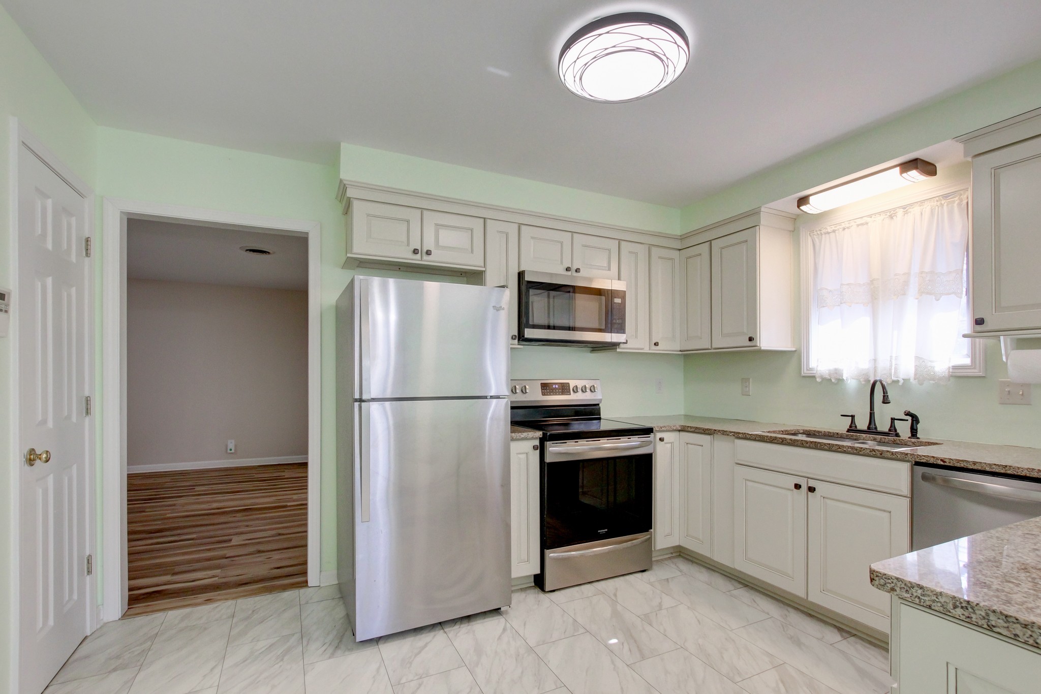 457 Country Club Court Clarksville TN 37043